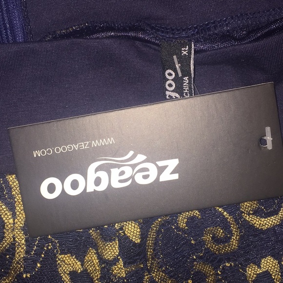 NWT navy and gold lace skirt with a ruffle hem. - Picture 4 of 5